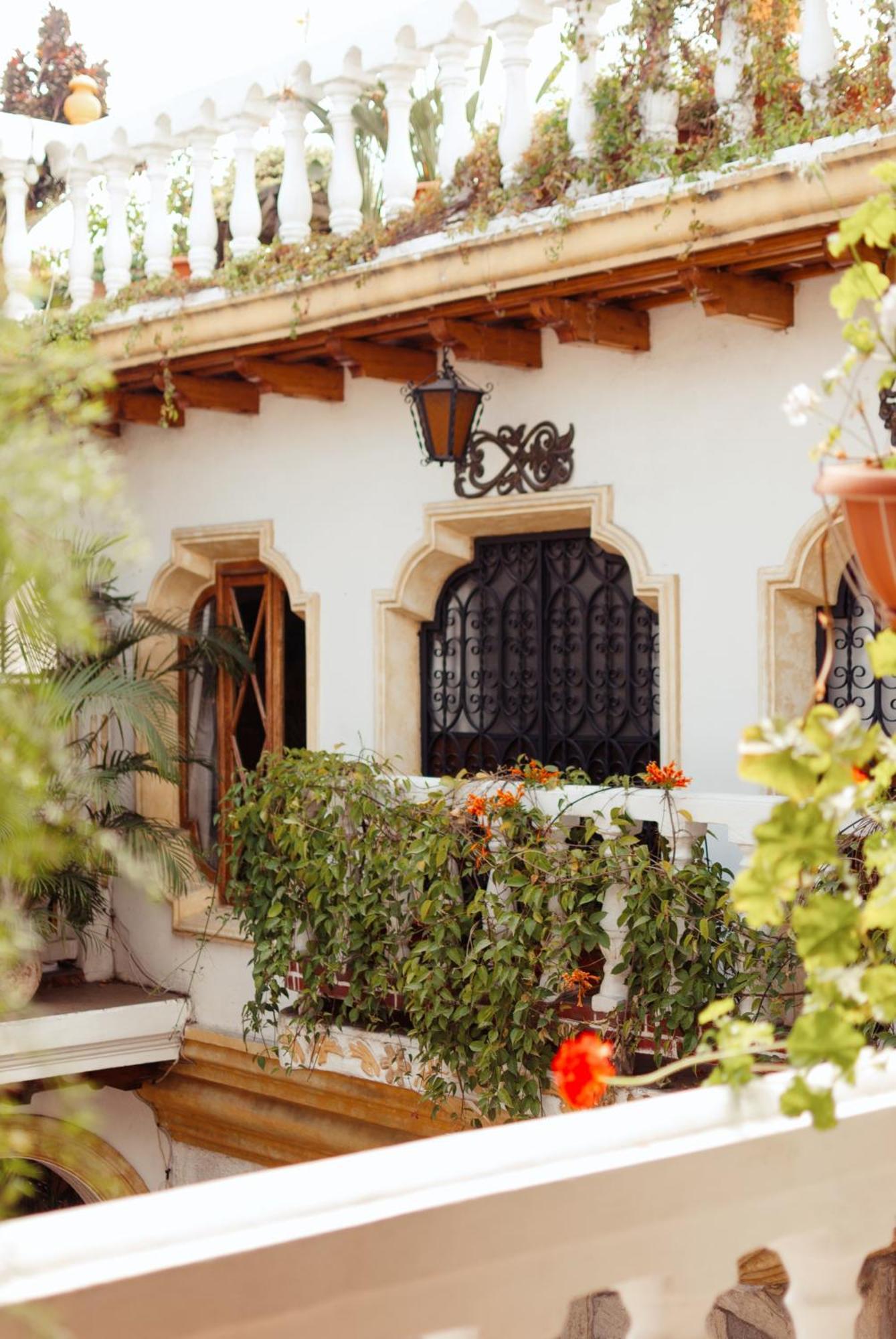 Hotel Gran Plaza Euromaya Antigua Extérieur photo