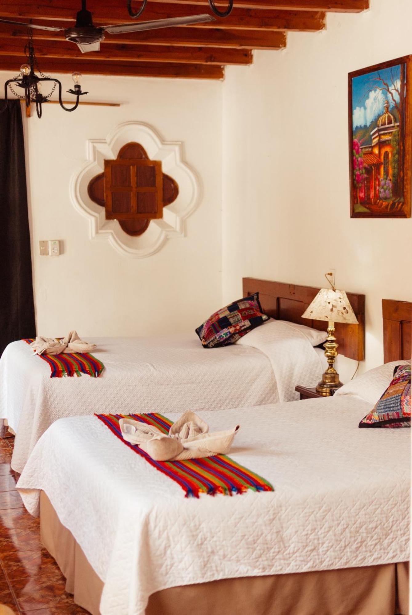 Hotel Gran Plaza Euromaya Antigua Extérieur photo