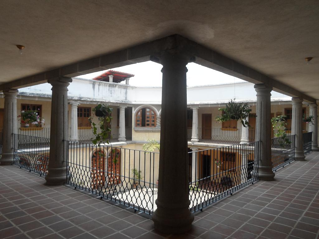 Hotel Gran Plaza Euromaya Antigua Extérieur photo