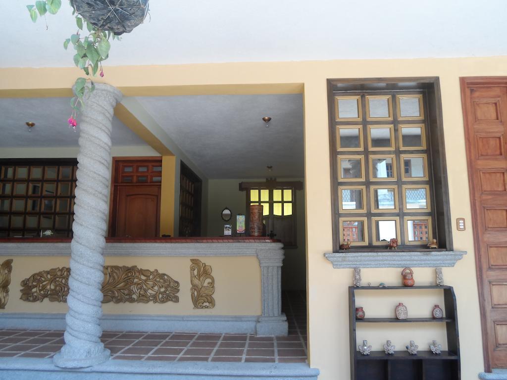 Hotel Gran Plaza Euromaya Antigua Extérieur photo