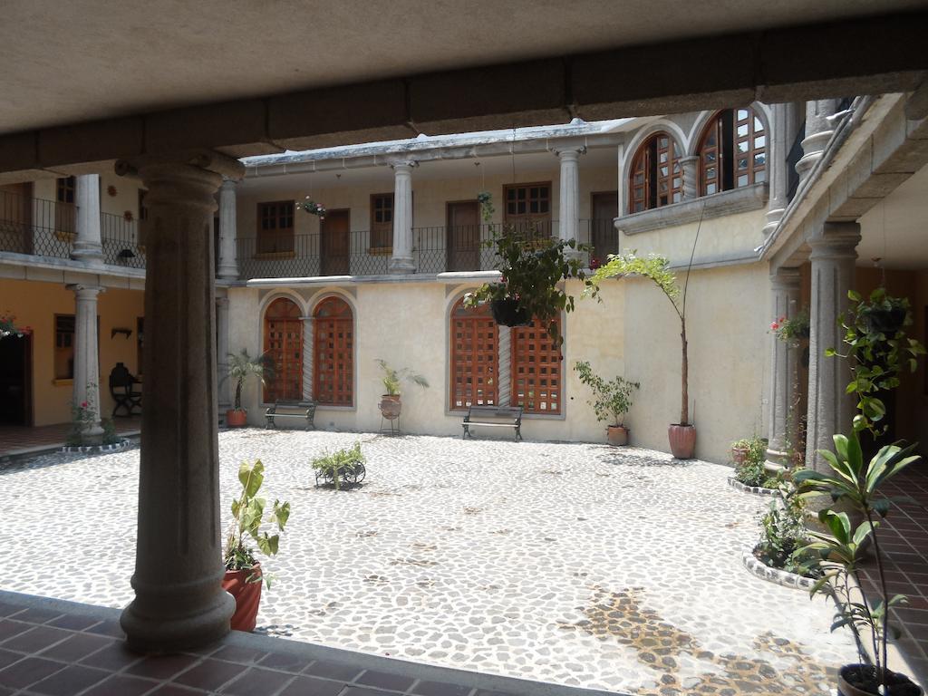 Hotel Gran Plaza Euromaya Antigua Extérieur photo